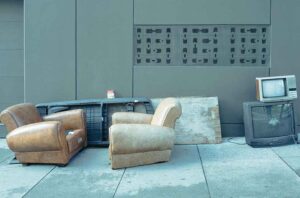 dispose-unwanted-furniture